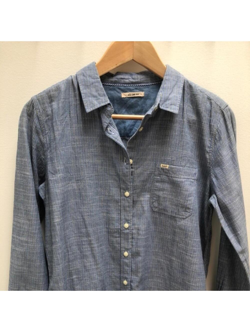 Lee Button-Down Shirt - blue with some yellow - size M